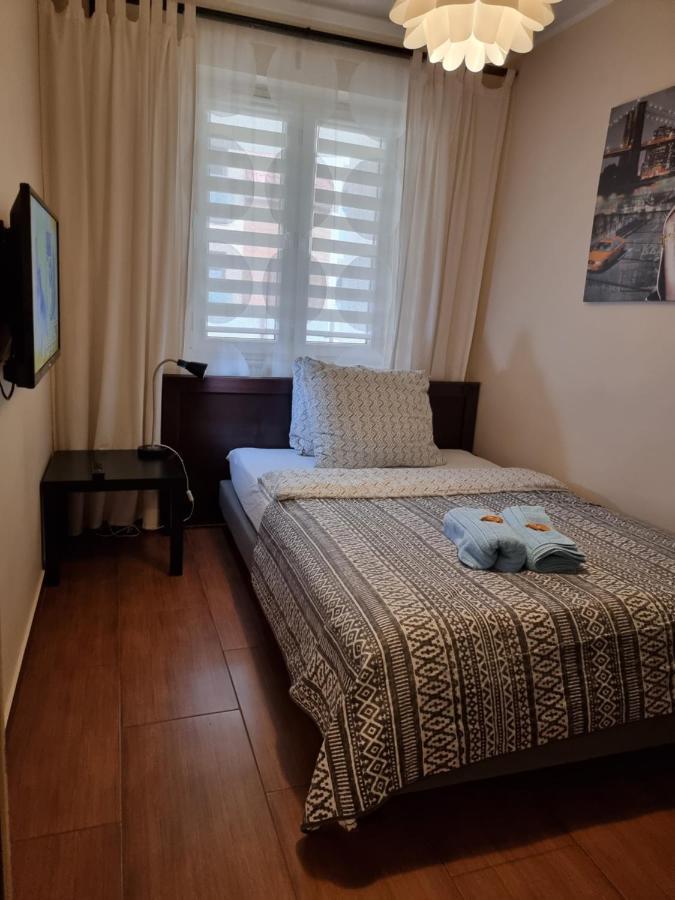 Apartament Centrum Park Apartment Олщин Екстериор снимка